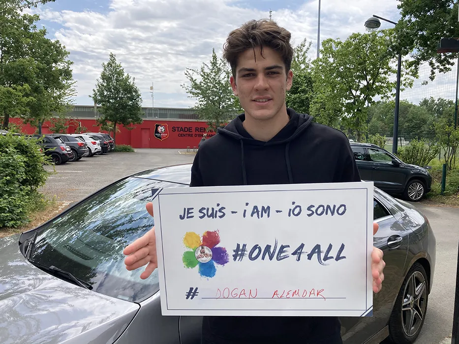 Dogan Alemdar supporting #One4All